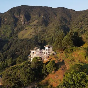 3* Resort Shanthi Uyana